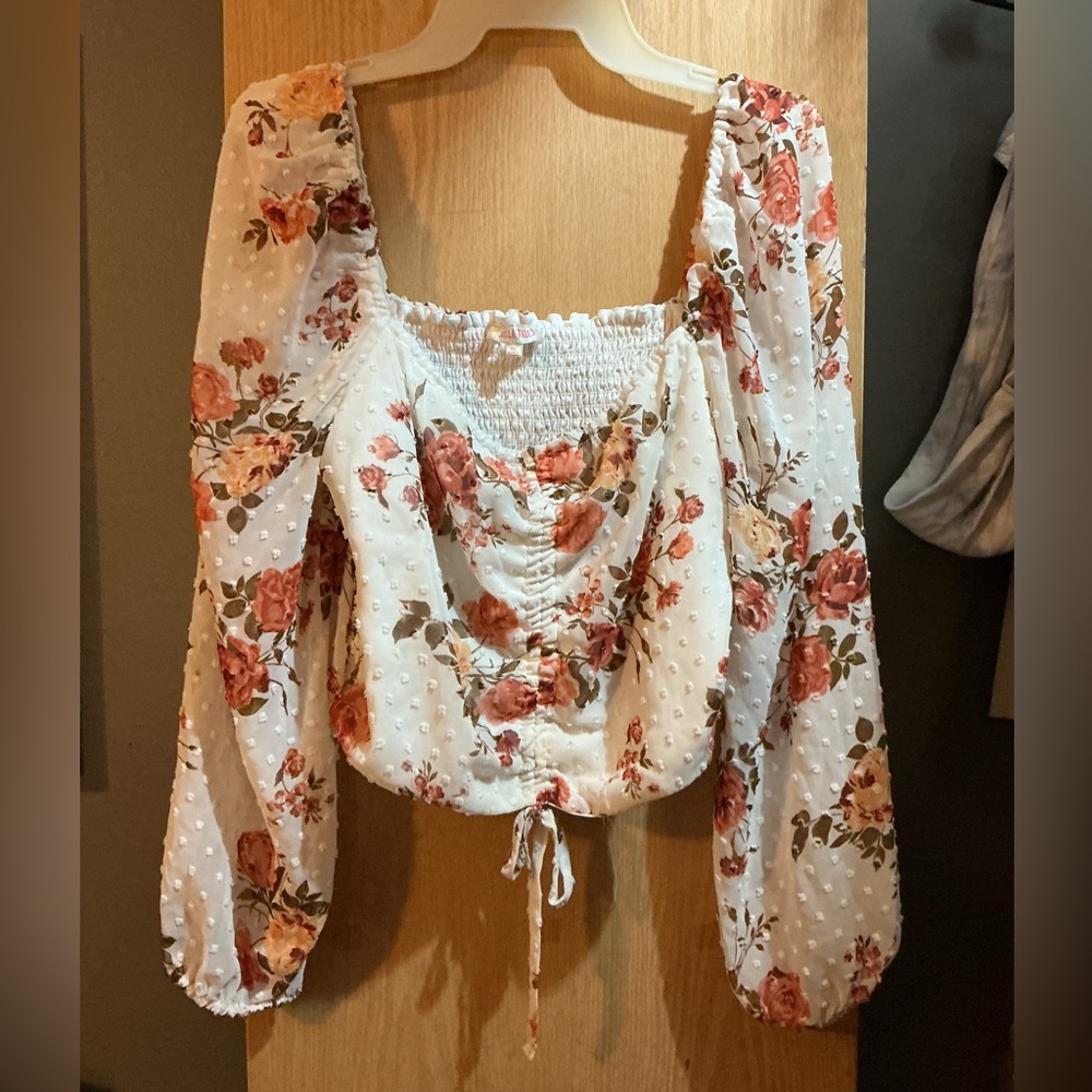 Stella Tweed Floral Blouse with Smocked Detail - Picture 2 of 4